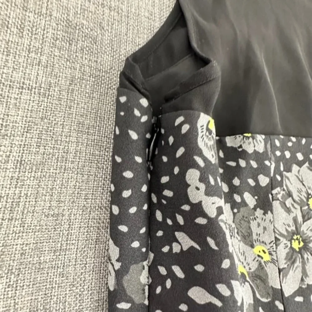 Eric + Lani Floral Dress Fit & Flare Black Gray Sleeveless Large Juniors Lined‎